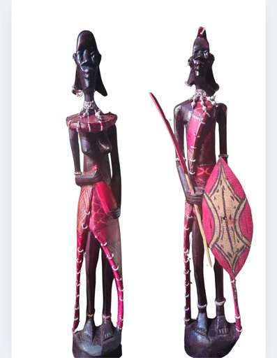 TANZANIAN MASAI COUPLE IN ELEGANT LOOK